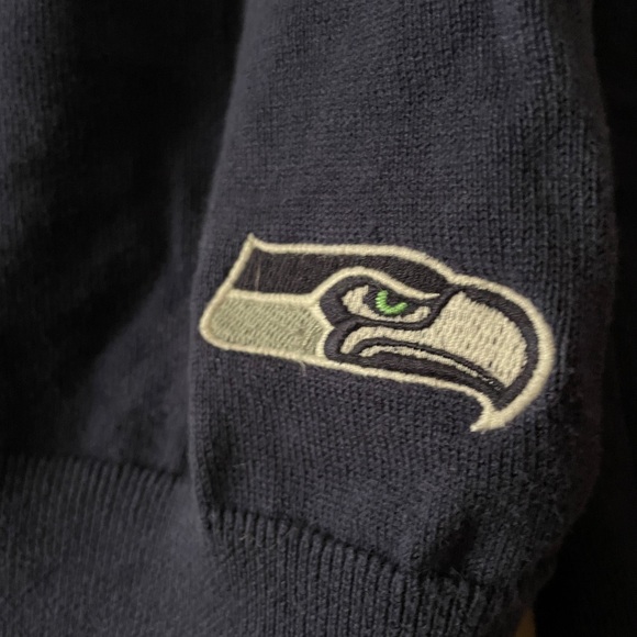 SEAHAWKS sweatshirt - Picture 2 of 5